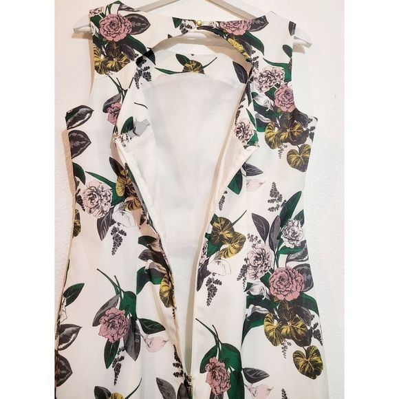 H&M Sleeveless Floral Dress Size 10 with Beaded Detail and Cutout Back - Picture 5 of 6